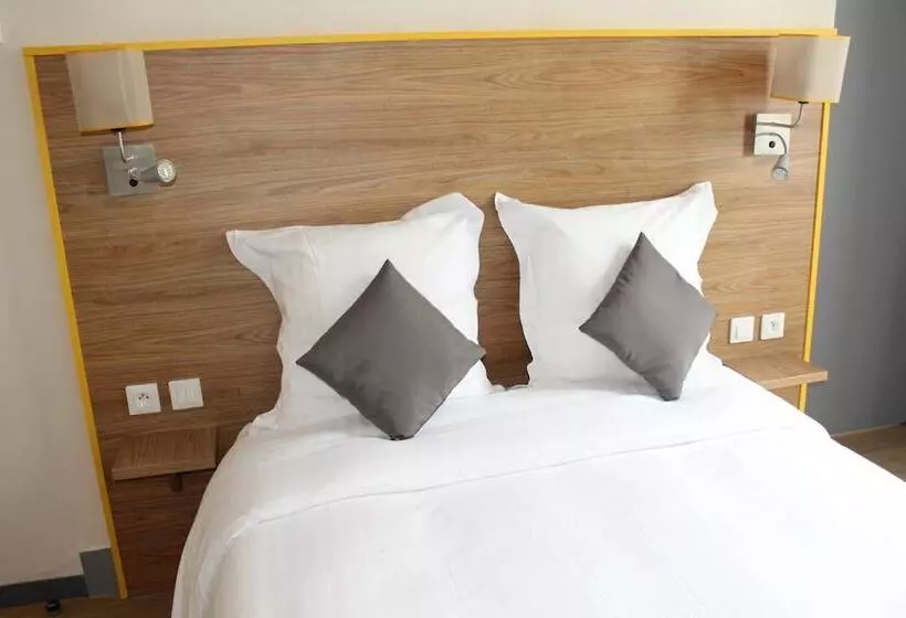 Hotelli Logis Le Grand