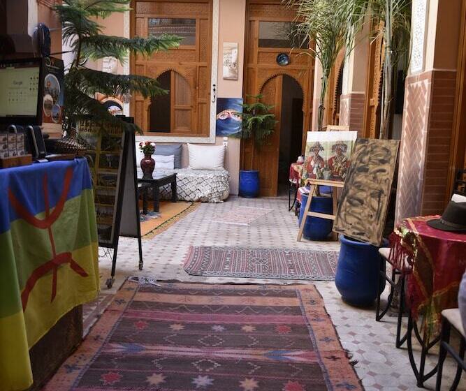 هتل Riad Jenan Adam