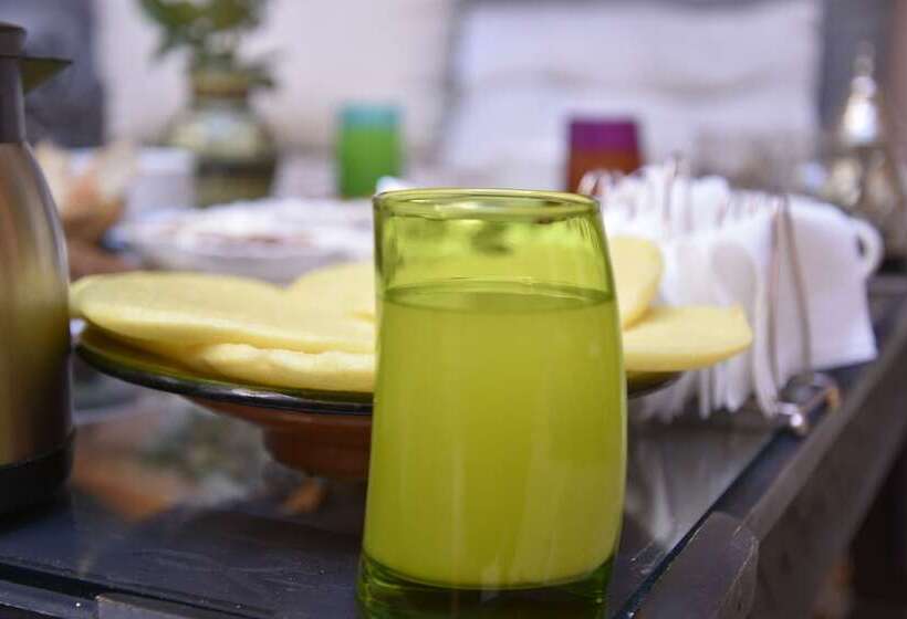 هتل Riad Jenan Adam