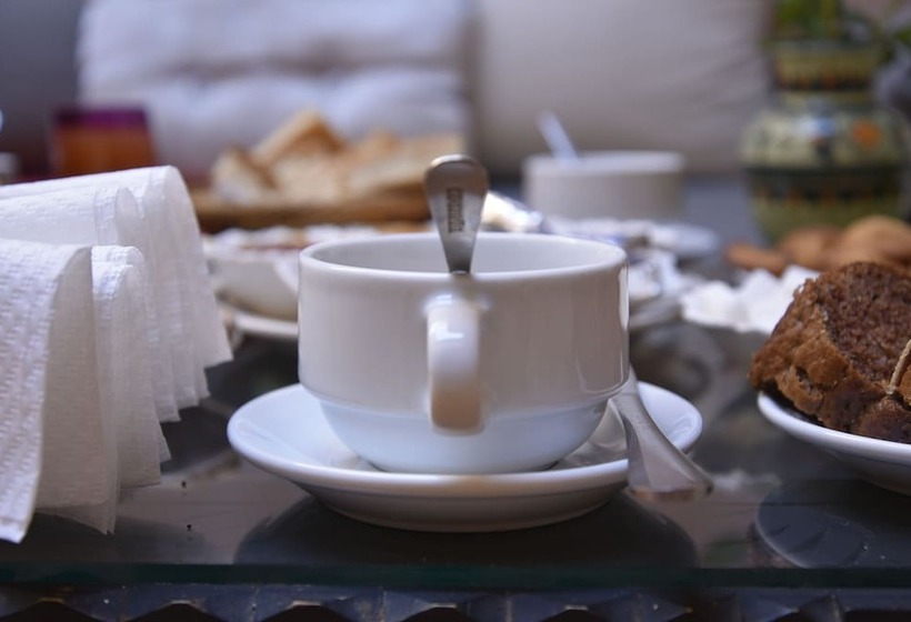 هتل Riad Jenan Adam