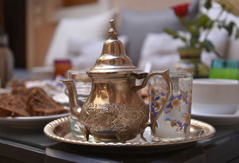 هتل Riad Jenan Adam