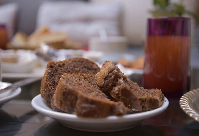 هتل Riad Jenan Adam