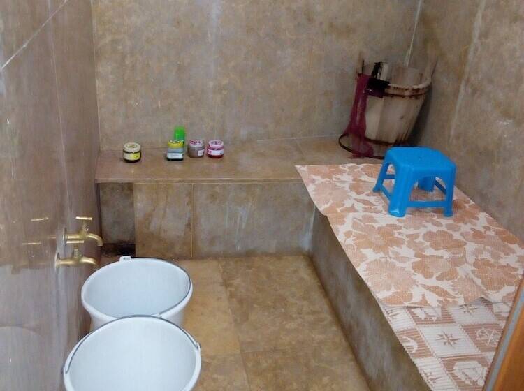 هتل Riad Jenan Adam