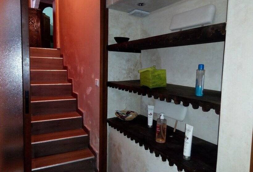 هتل Riad Jenan Adam