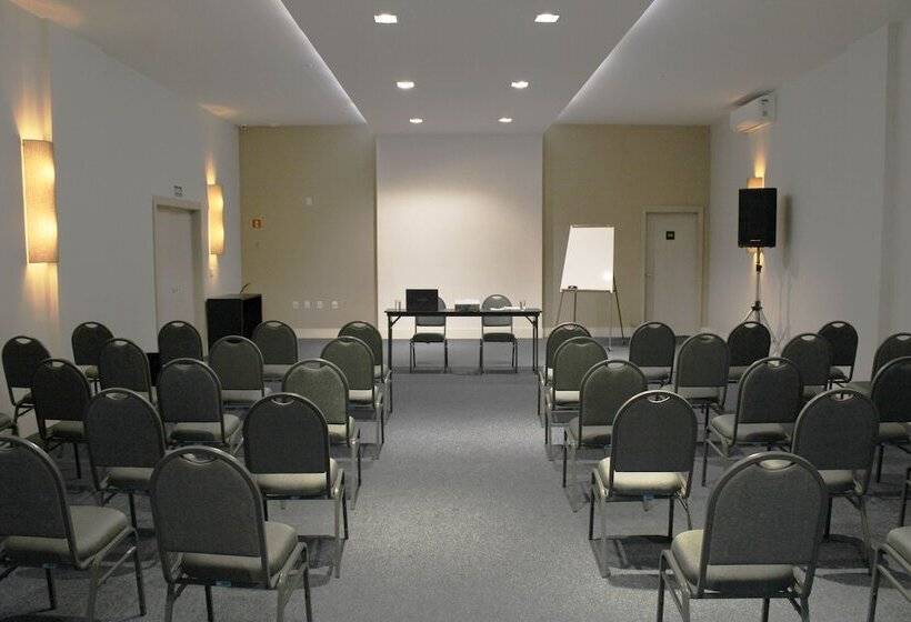 Hotel Samba Tres Rios