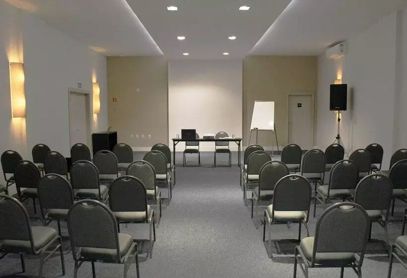 Hotelli Samba Tres Rios