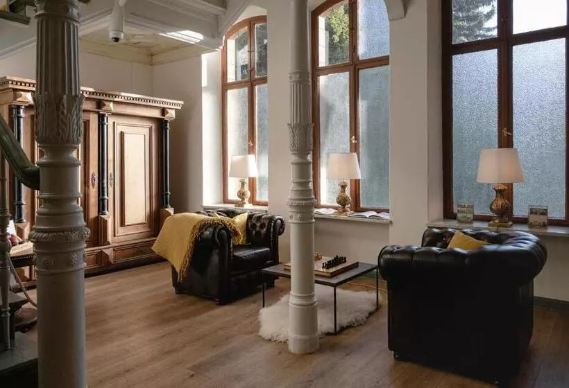 Hotelli Schloss Neetzow