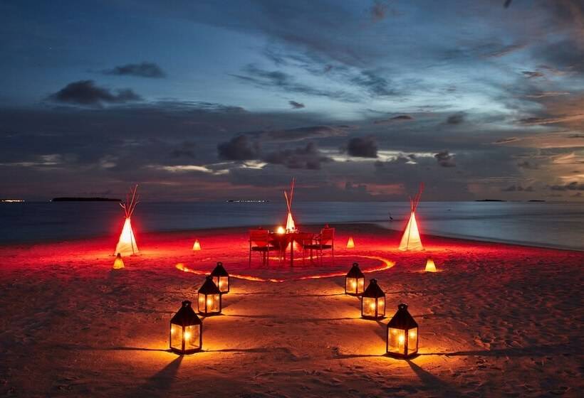 هتل Sun Siyam Vilu Reef 24 Hour All Inclusive With Free Transfers