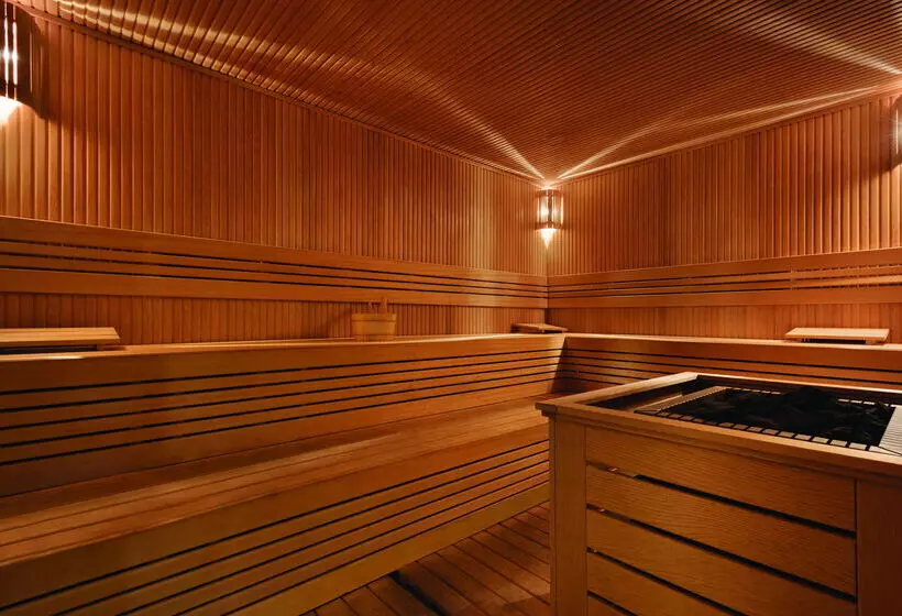 ホテル Tryp By Wyndham Istanbul Basın Ekspres