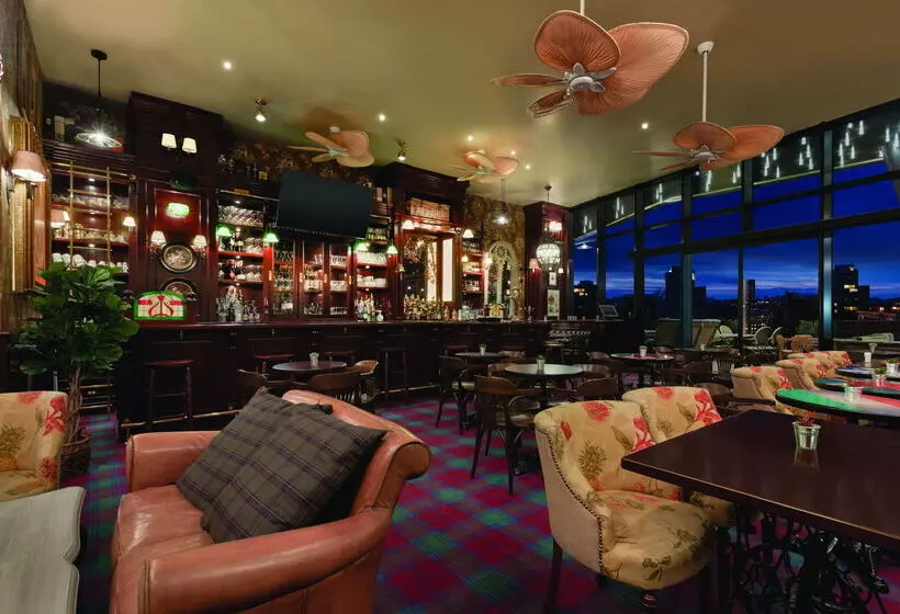 ホテル Tryp By Wyndham Istanbul Basın Ekspres