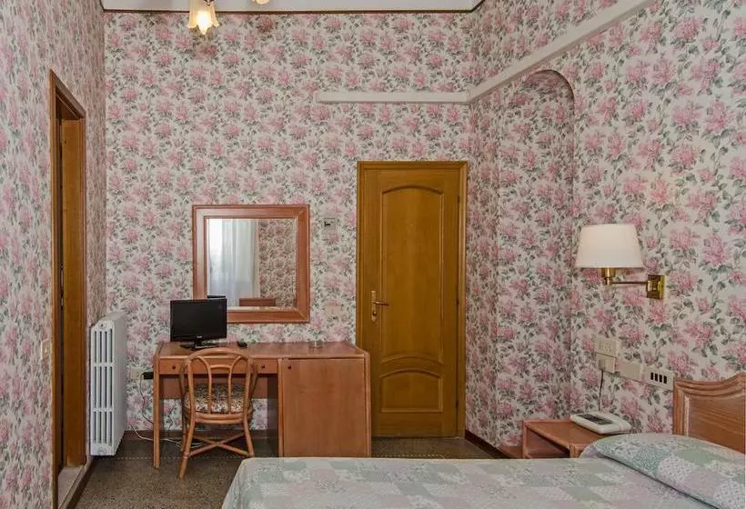 ホテル Villa Flores