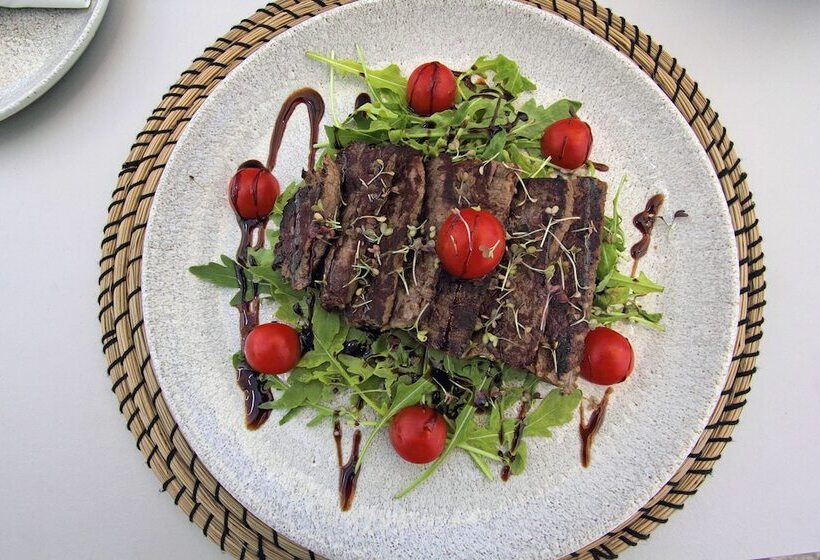 Kalamota Beach House