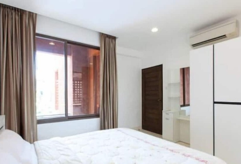 Las Tortugas Condominium