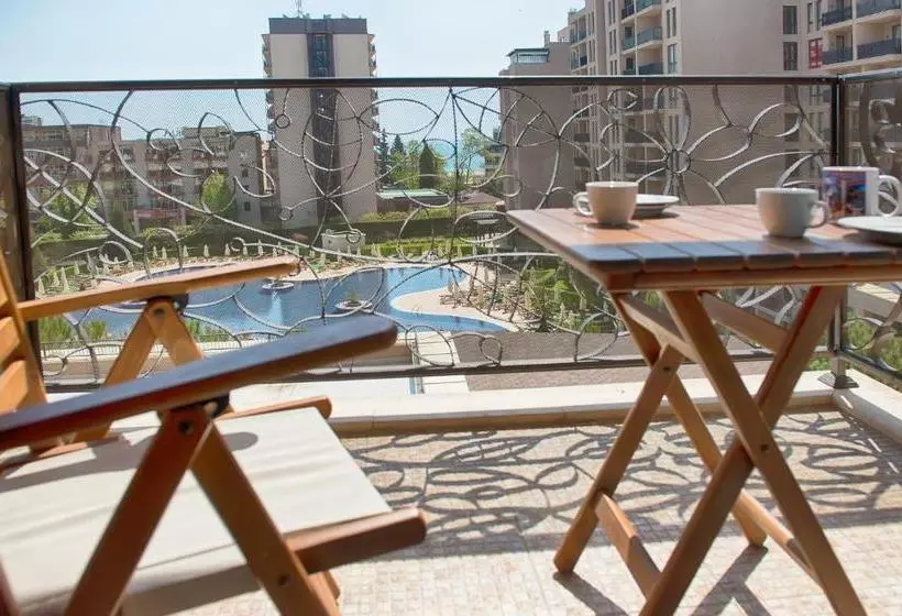 Royal Beach Apartments