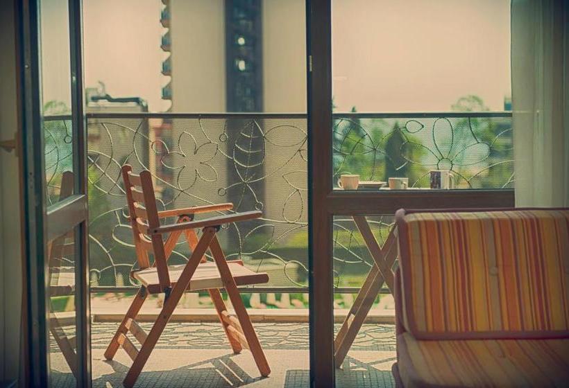 Royal Beach Apartments