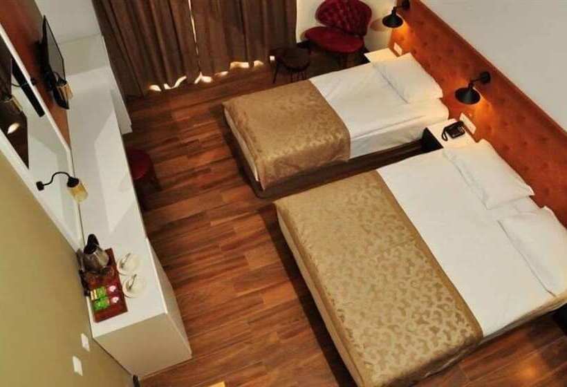 Sey Beach Hotel &spa