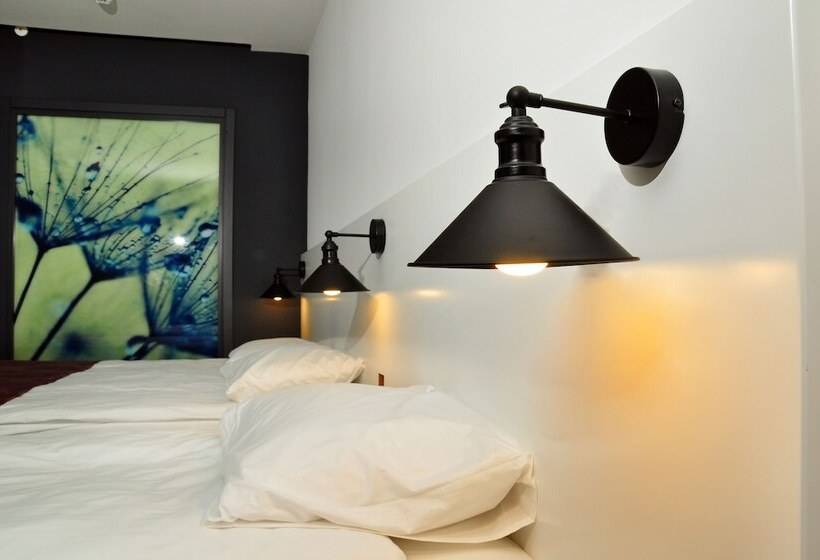 Sey Beach Hotel &spa