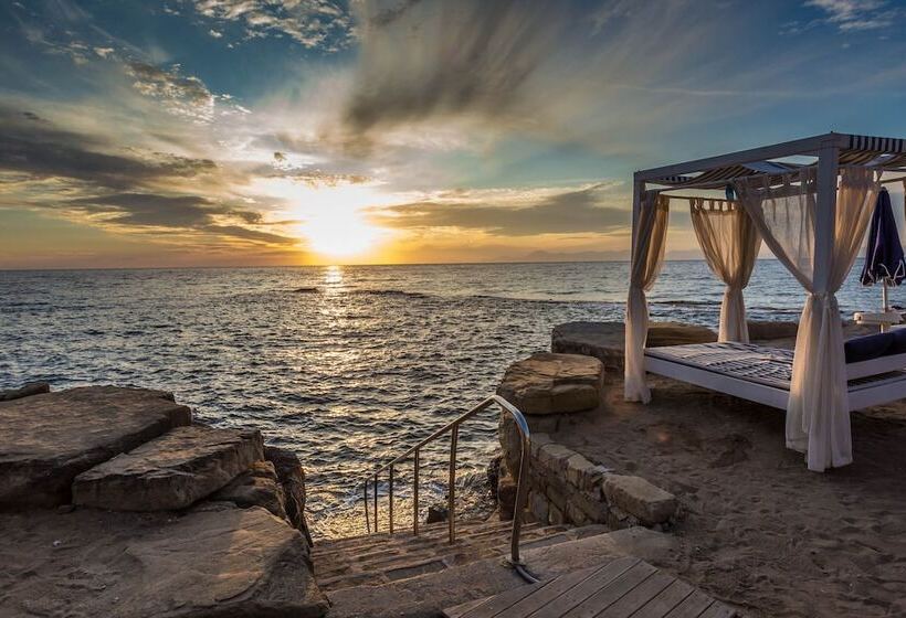 호텔 Approdo Resort Thalasso Spa