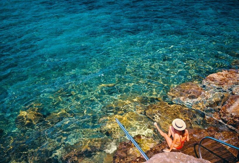 호텔 Approdo Resort Thalasso Spa