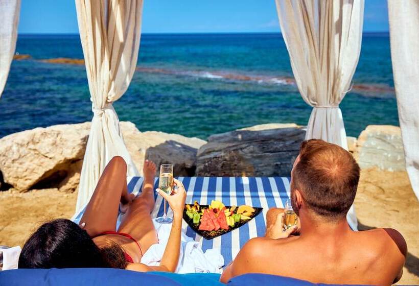 호텔 Approdo Resort Thalasso Spa