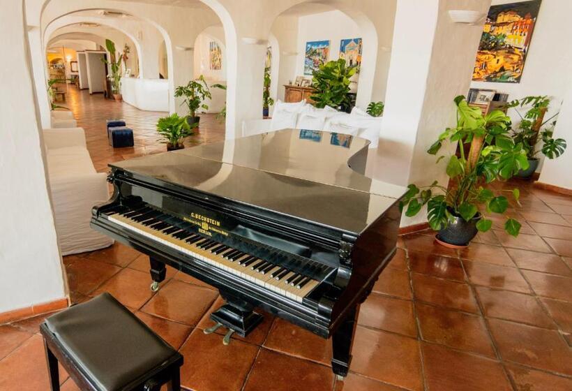 호텔 Approdo Resort Thalasso Spa