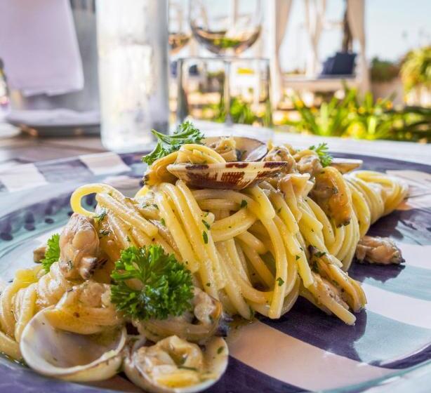 호텔 Approdo Resort Thalasso Spa