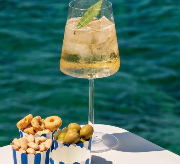 호텔 Approdo Resort Thalasso Spa