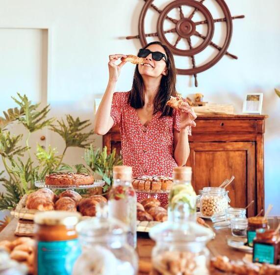 호텔 Approdo Resort Thalasso Spa