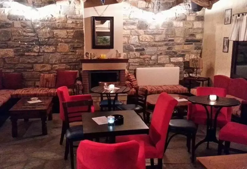 Hotelli Archontiko Pantou