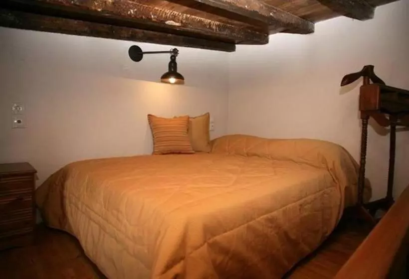 Hotelli Archontiko Pantou