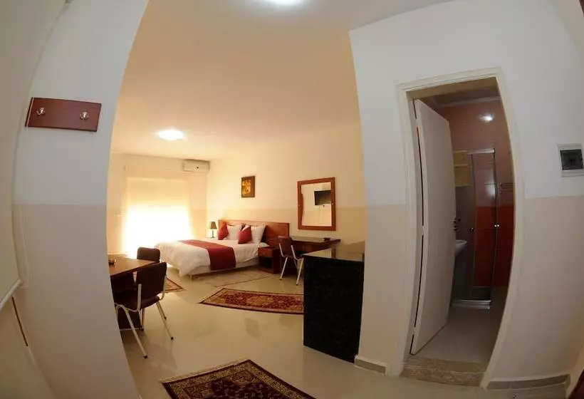 هتل Byblos Guest House