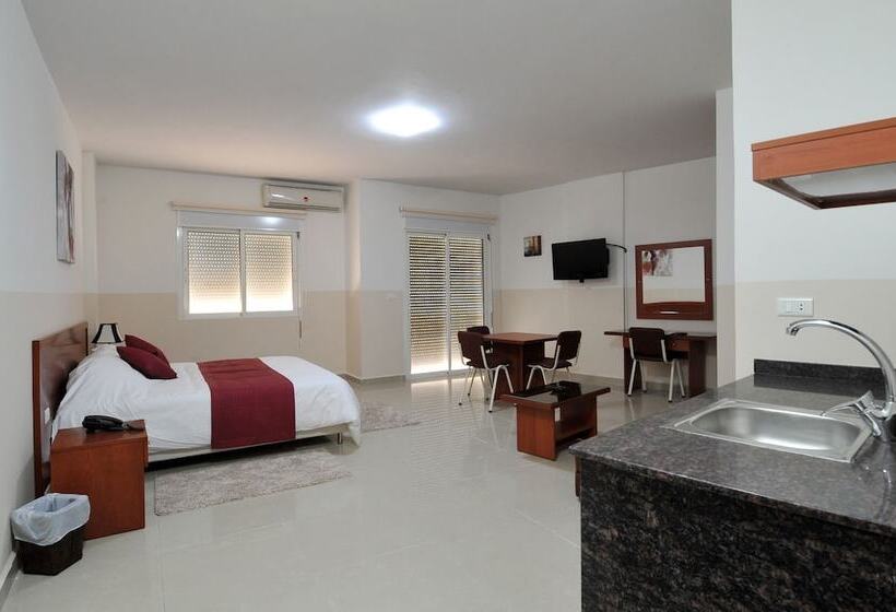 هتل Byblos Guest House