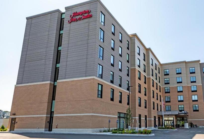 호텔 Hampton Inn & Suites Boston/waltham