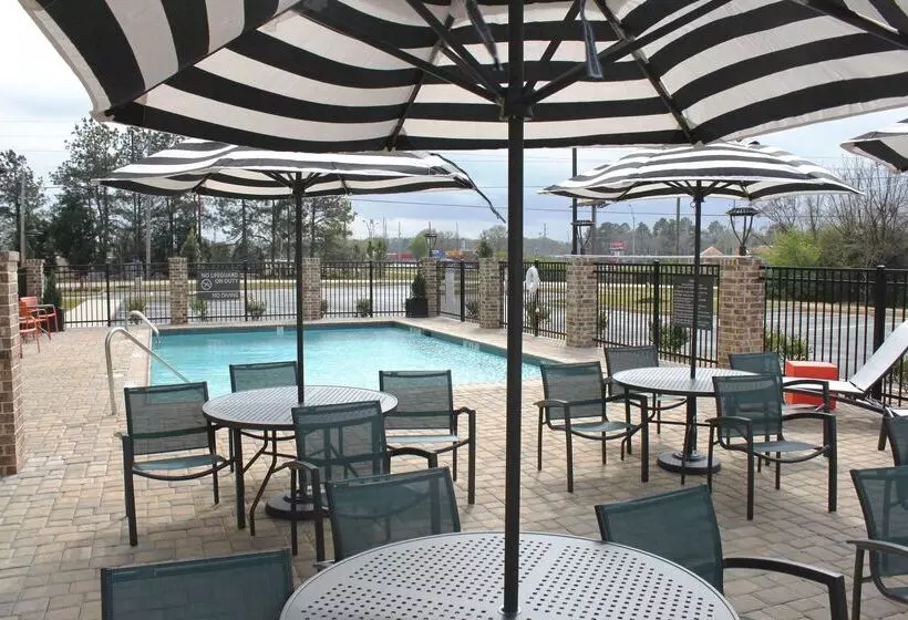 Hotelli Hampton Inn By Hilton Forsyth