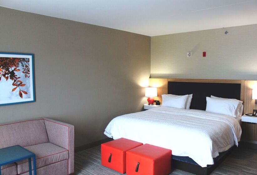 בית מלון כפרי Hampton Inn By Hilton Forsyth