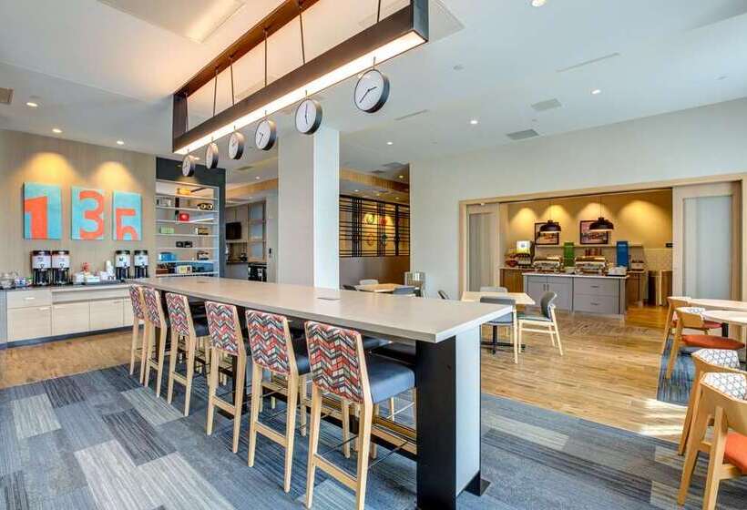 호텔 Hampton Inn & Suites Boston/waltham