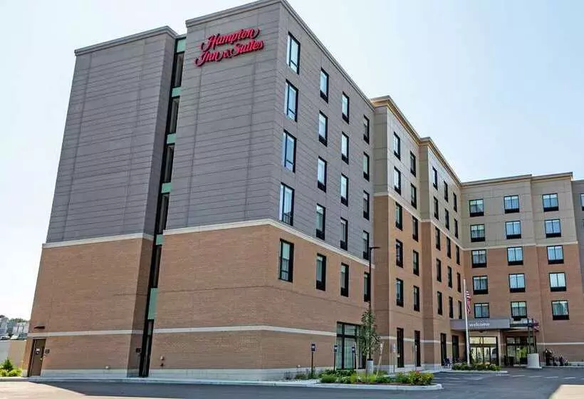 Hotelli Hampton Inn & Suites Boston/waltham