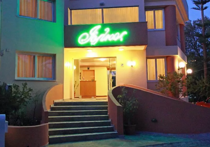 Iolkos Hotel Apartments