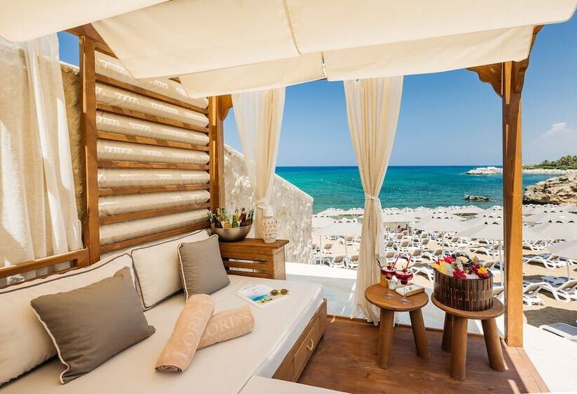 Lords Palace Hotel Spa Casino