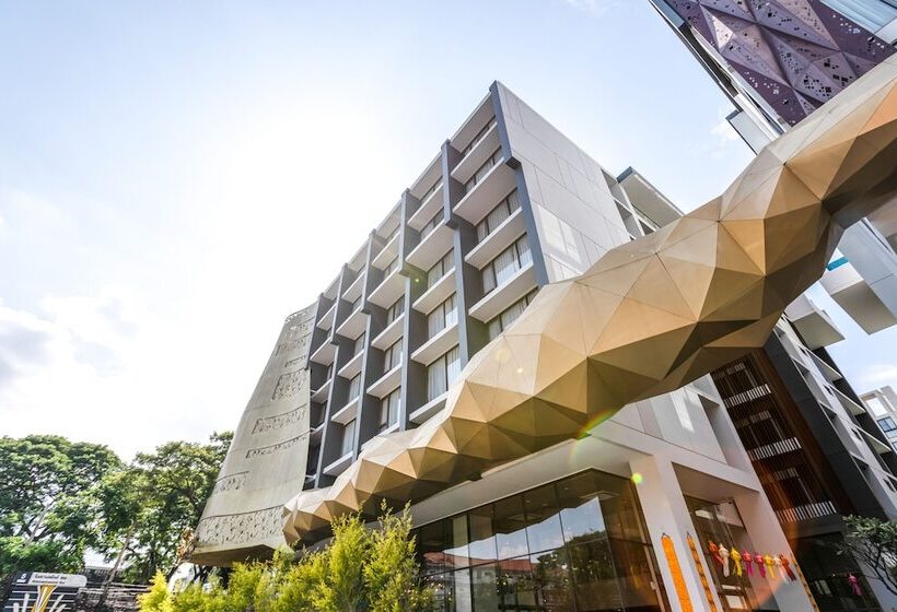 هتل Stay With Nimman Chiang Mai Sha Extra Plus