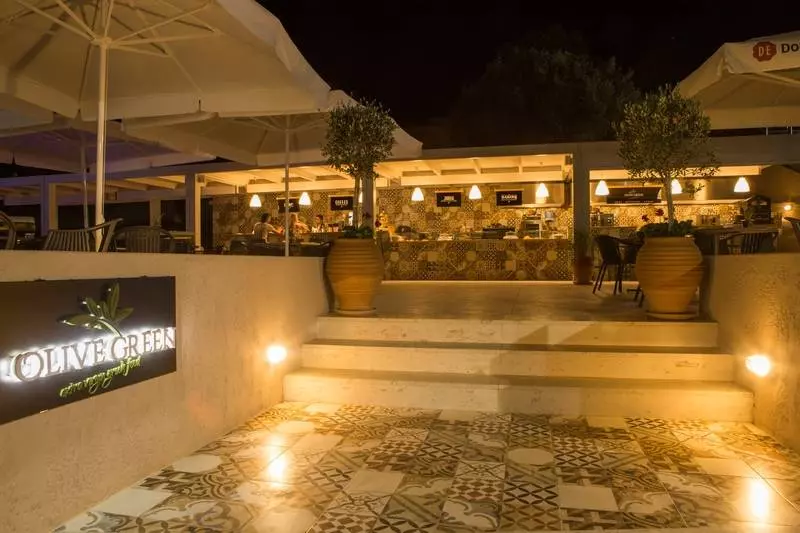 Sundance Apartments & Suites