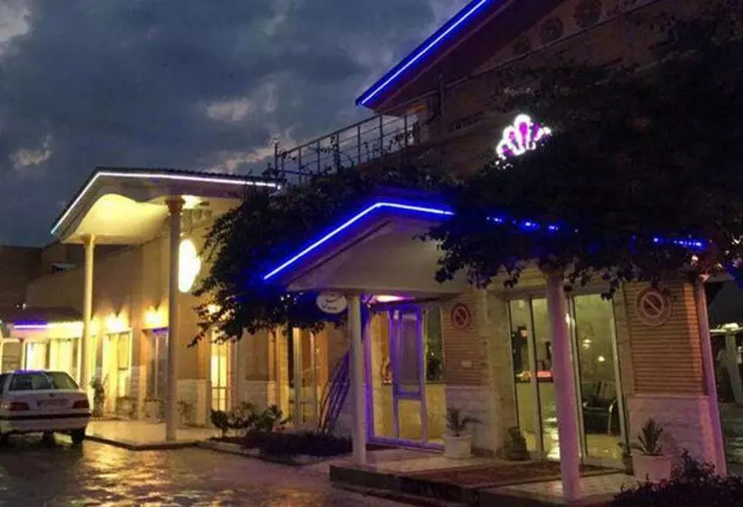 Tourist Hotel