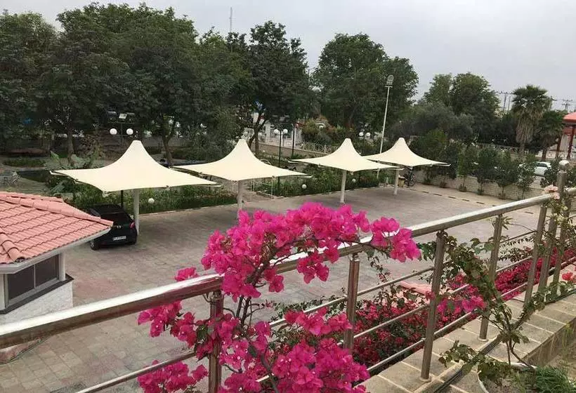 Tourist Hotel