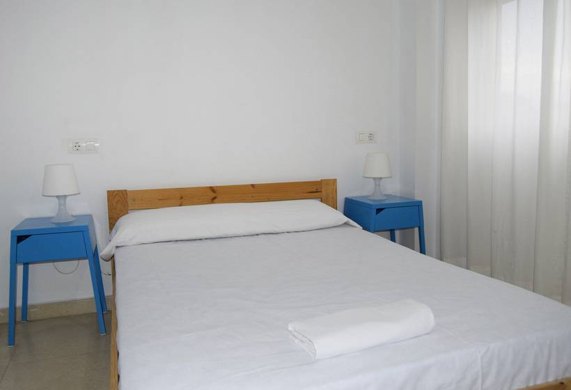 Apartamentos Los Almendros 3000