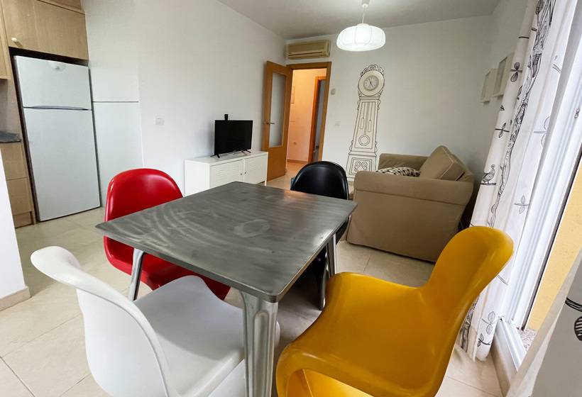 Apartamentos Los Almendros 3000