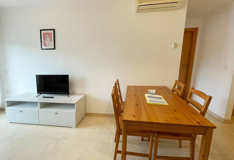 Apartamentos Los Almendros 3000