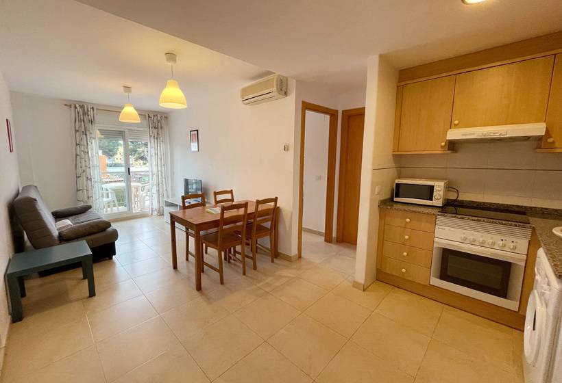 Apartamentos Los Almendros 3000