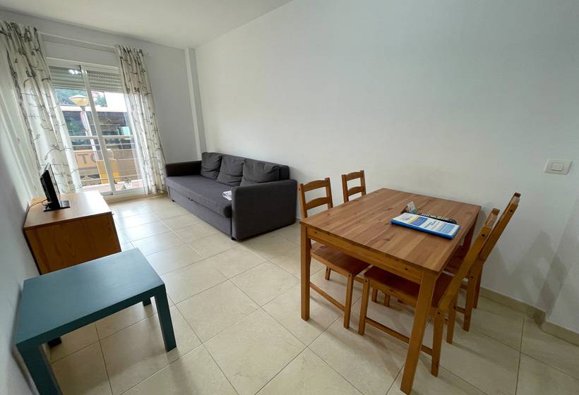 Apartamentos Los Almendros 3000