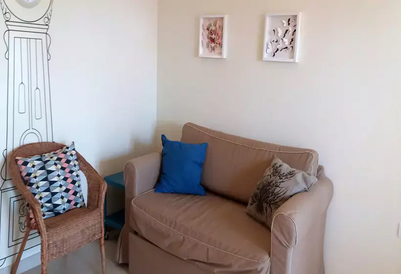 Apartamentos Los Almendros 3000