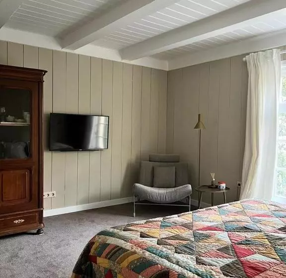 تختخواب و صبحانه Dahli S Sleep Boutique